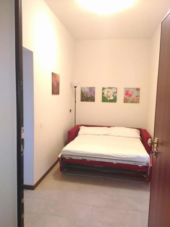 Maura Appartamenti Peschiera del Garda Luaran gambar